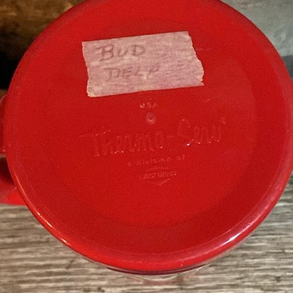 80s BudMan plastic ThermoServe mug. 16oz. - Picture 8 of 9